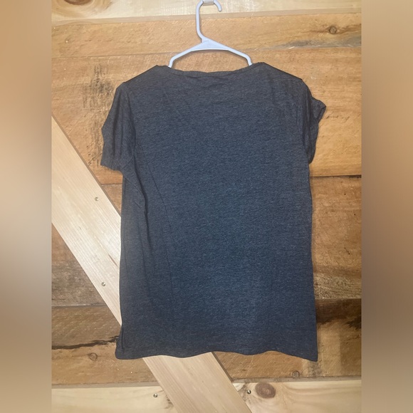 Cuffy’s Cape Cod Boston Women’s T Shirt V Neck Top Large Grey - Picture 5 of 7